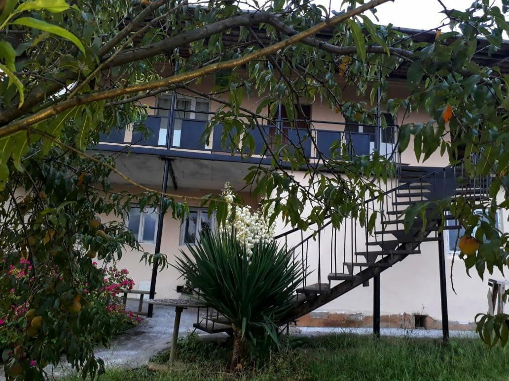My Home Κουτάισι Εξωτερικό φωτογραφία